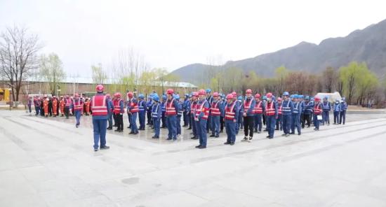 我們么畢業了